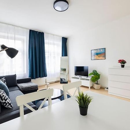 Beautiful 1 Bedroom Apartment Near Schoenbrunn Wien Eksteriør bilde